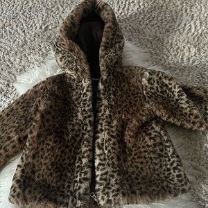 Girls leopard faux fur  coat